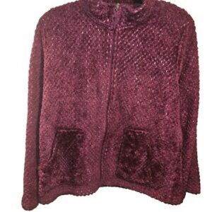 Cuddle Duds Women's Medium Textured Burgundy Zip up Jacket